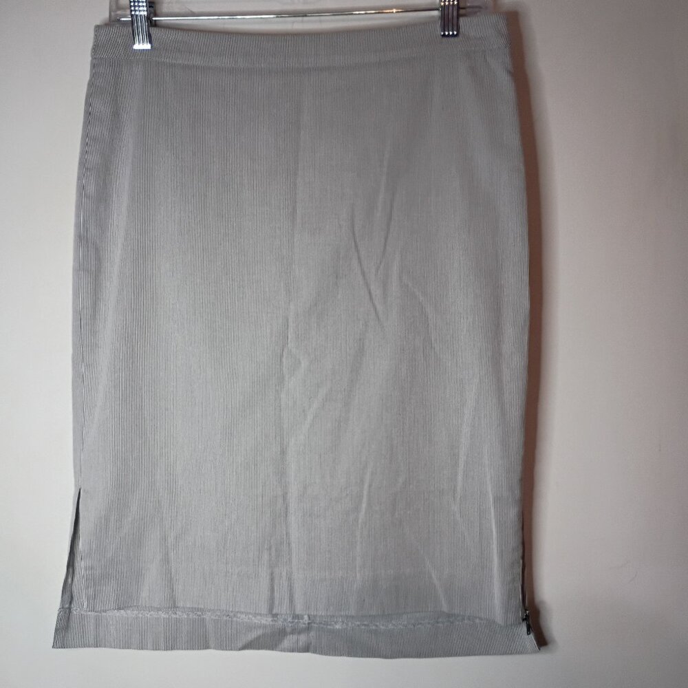 Halogen Black White Pinstripe Pencil Skirt Women's Size 8 Side Zip Career